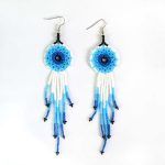 Jeu de boucles d'oreilles (Chaquira)