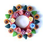 Couronne en faïence polychrome