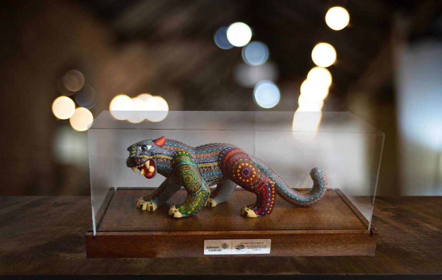 Jaguar caminando - Regalos empresariales