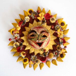 Soleil en faïence polychrome