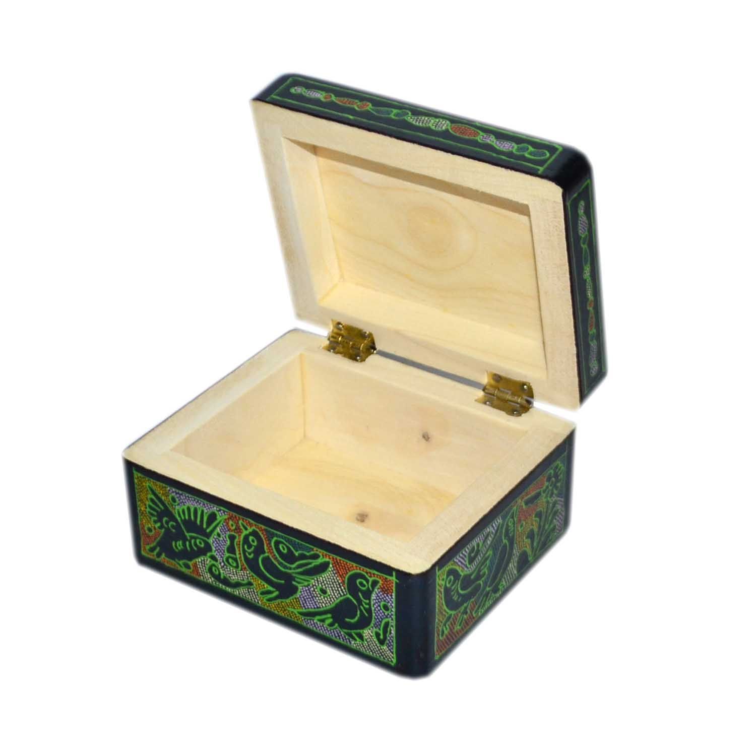 Caja de Olinalá (11 x 9 x 6 cms) – Image 2