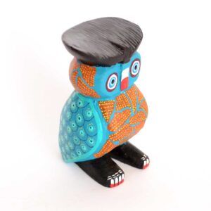 手彫り・手描きの木製フクロウ - Alebrije
