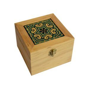 Boîte avec panneau à perles Huichol