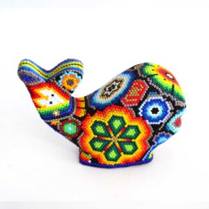 Ballena de arte huichol